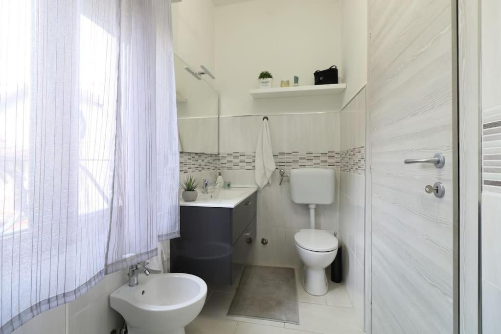 Lake House Valeriana Pilzone Ngoại thất bức ảnh